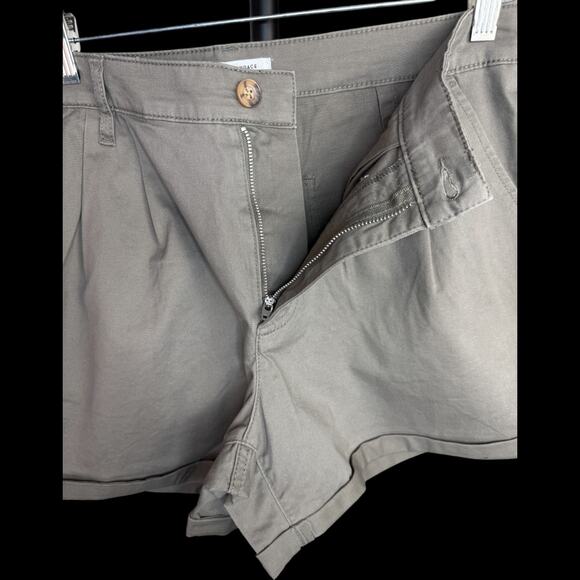 Candace Cameron Bure Women's Petite Shorts Olive Stone 10 Petite NWOT Summer‎ - Picture 4 of 10